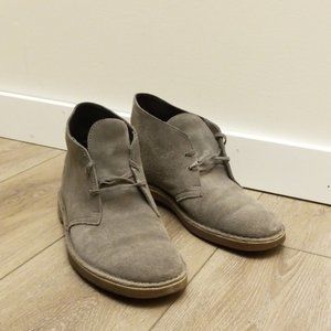 Clarks Gray Desert Chukka Style Boots size 9.5